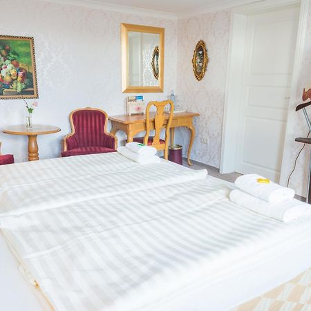 Romantisches Hotel Zur Traube Schwerin Σβερίν Δωμάτιο φωτογραφία