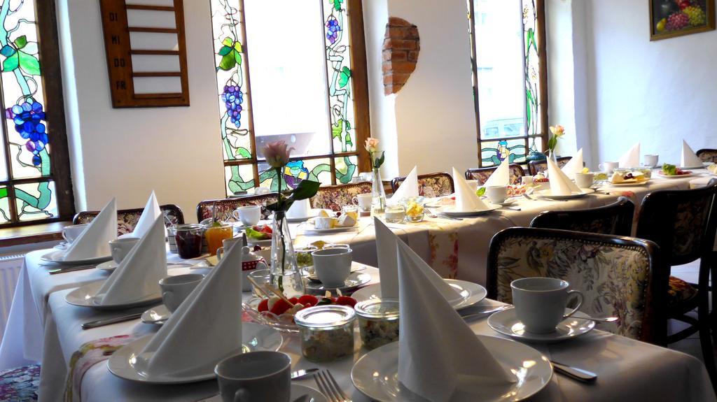 Romantisches Hotel Zur Traube Schwerin Σβερίν Εξωτερικό φωτογραφία