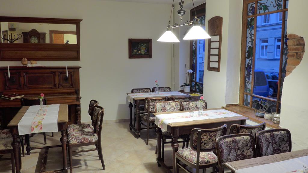 Romantisches Hotel Zur Traube Schwerin Σβερίν Εξωτερικό φωτογραφία