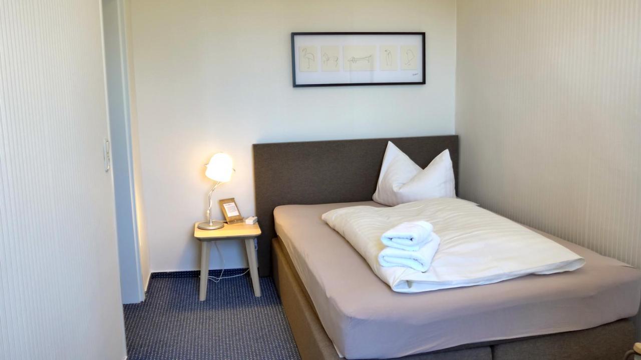 Romantisches Hotel Zur Traube Schwerin Σβερίν Εξωτερικό φωτογραφία